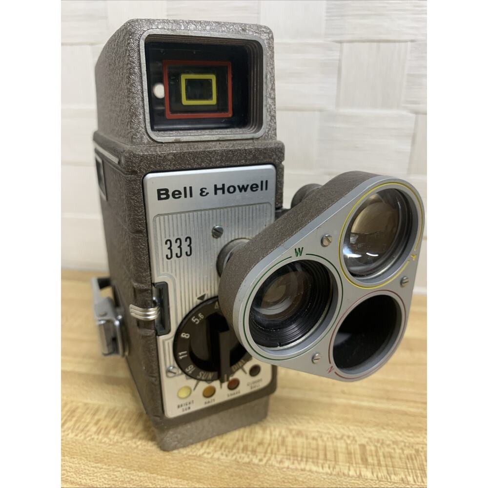 Vintage Bell & Howell 333 Movie Film Camera 8mm Untested